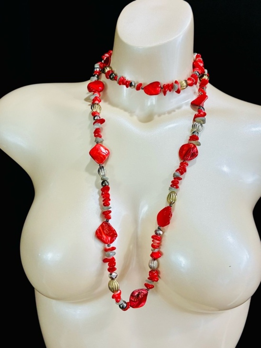 Bold Red Glass & Mother of Pearl Beaded Flapper Length Chunky Necklace Boho Chic